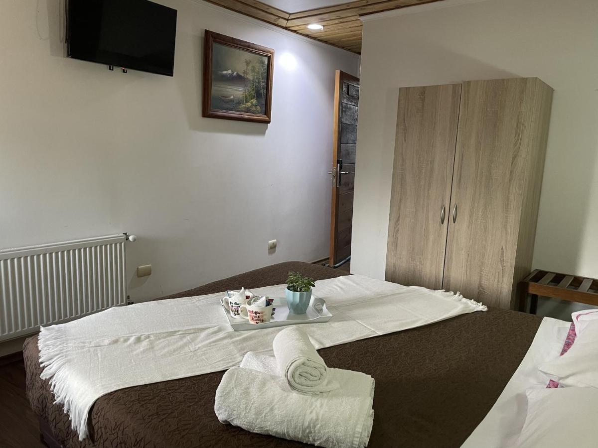 3 Arriendo Habitacion Doble Con Bano Privado De Ex Hotel Puerto Varas Eksteriør bilde